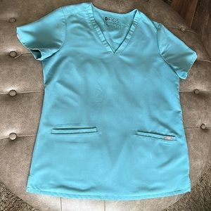 Figs Hydrogreen Casma top